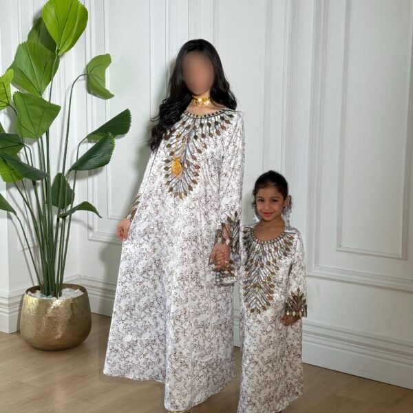 2f18cff2-8f32-4b0c-8c8c-63915d43e696 SW17