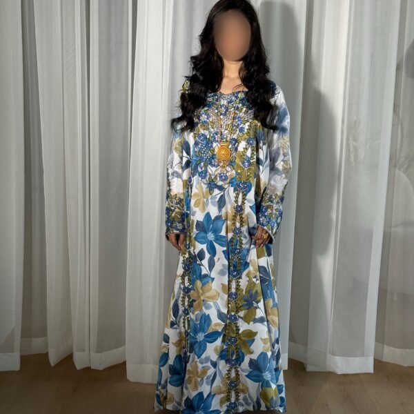 b82c0a16-1c39-4ea1-bf7f-b72b76f6cf03 SDb مع خياطه